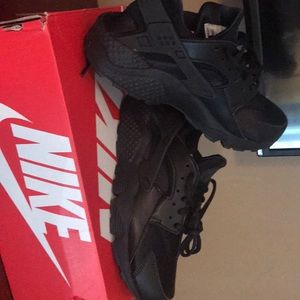 Nike Women’s Air Huarache Run